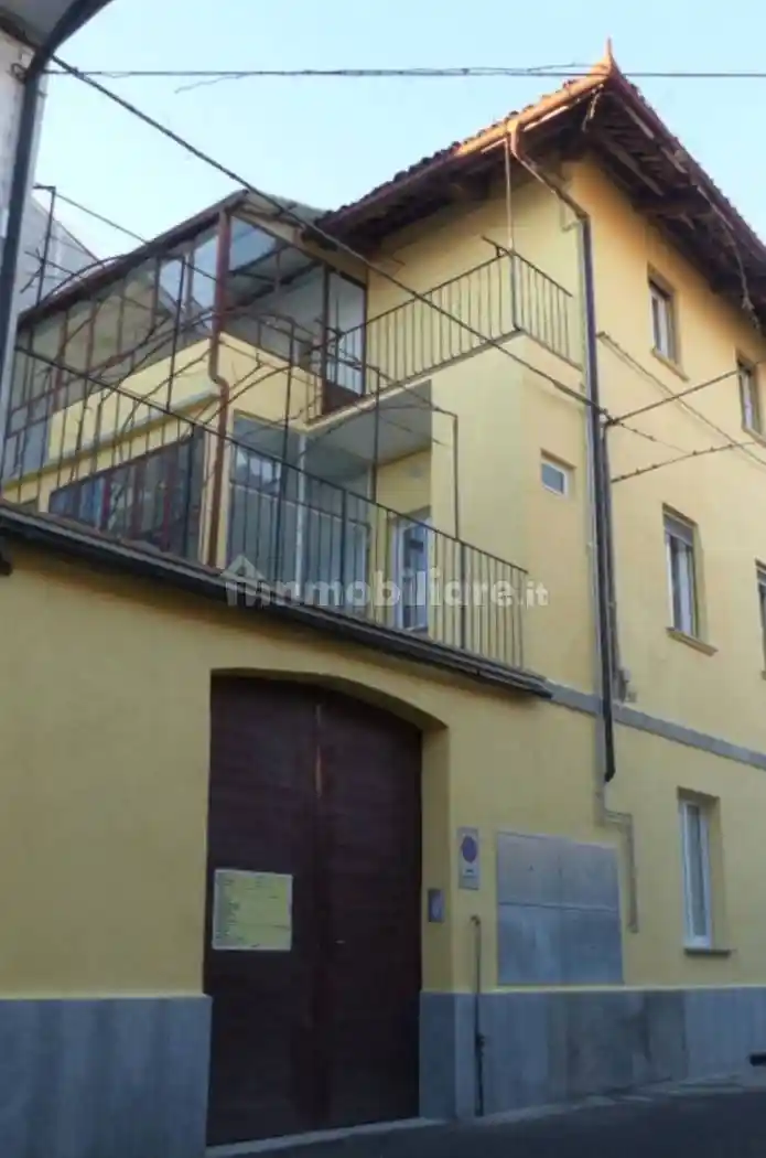 Palazzo - Edificio in vendita a Vigone