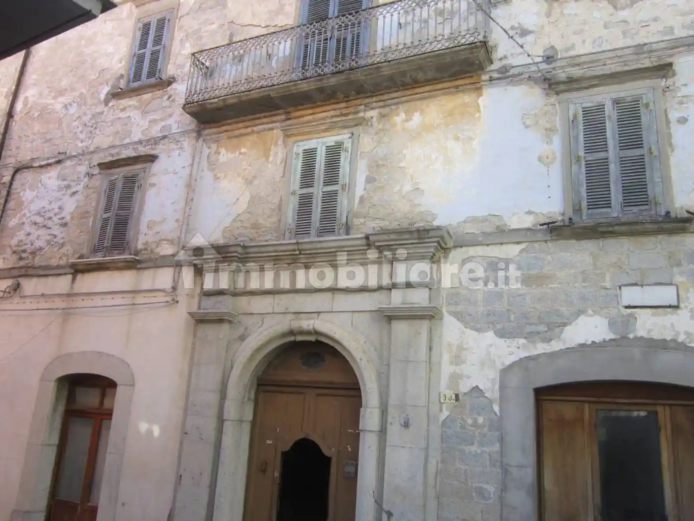 Palazzo - Edificio in vendita a Poggio Sannita