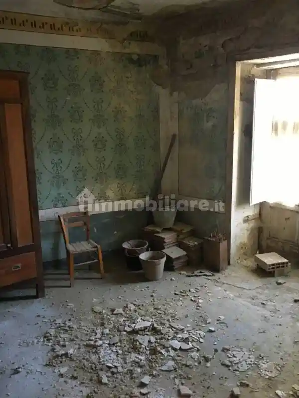 Rustico piazza Trento e Trieste 9, Castelverrino - foto 3