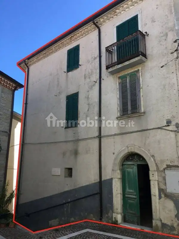 Casa indipendente in vendita a Belmonte del Sannio