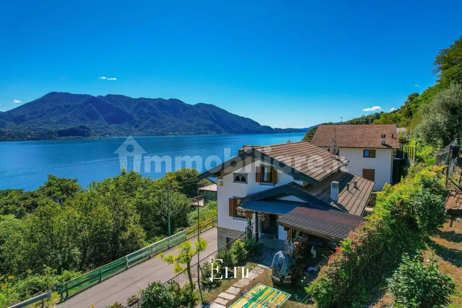 Villa in vendita a Oggebbio