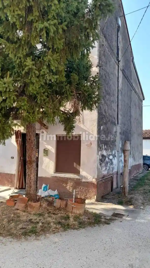 Villa in vendita a Rodigo