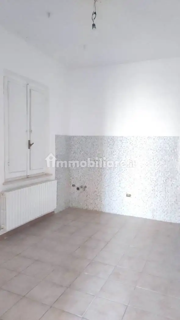 Rustico - Casale in affitto a Fano