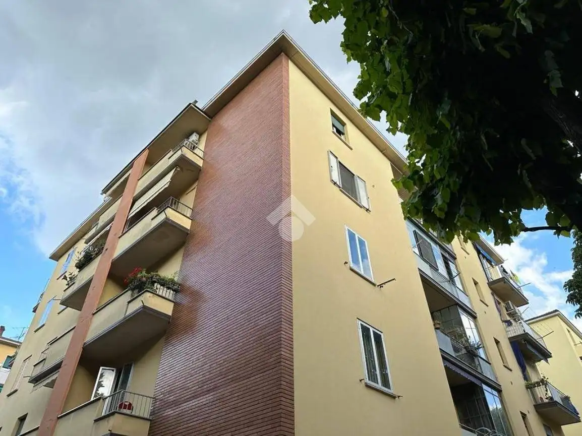 Appartamento in affitto a Bologna