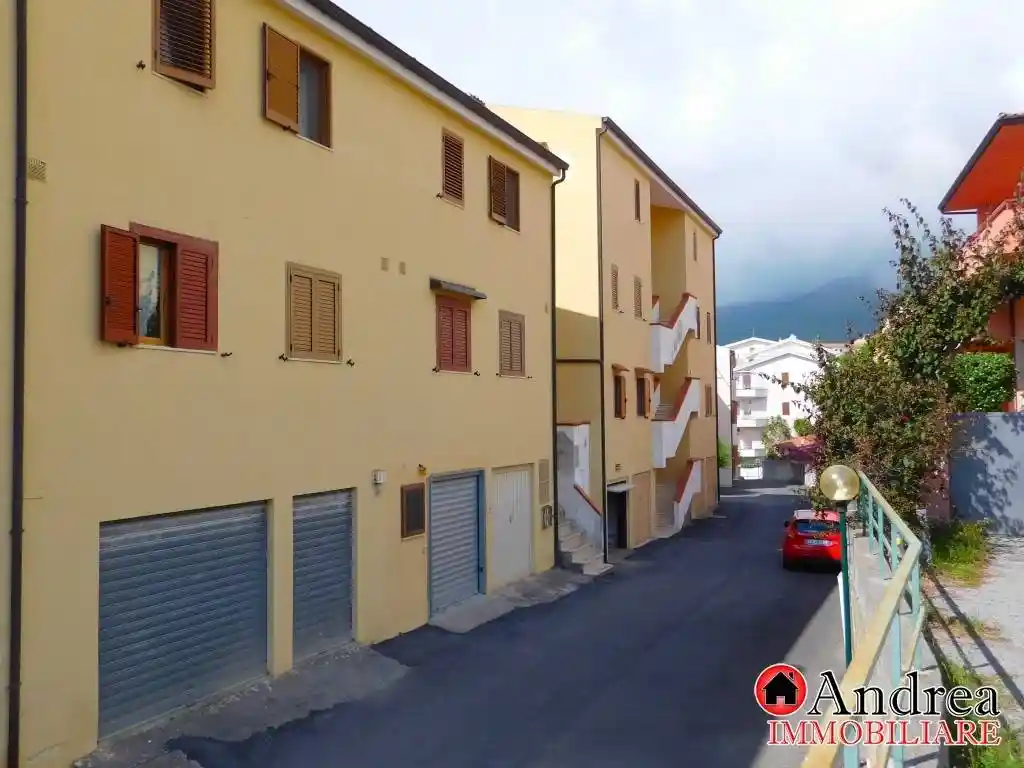 Bilocale corso Principi Lanza di Trabbia 22, San Nicola Arcella - foto 2