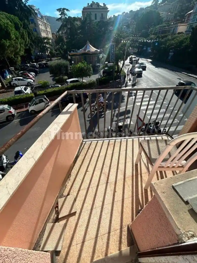 Quadrilocale viale Daniel Hanbury, Borgo Coscia, Alassio - foto 2