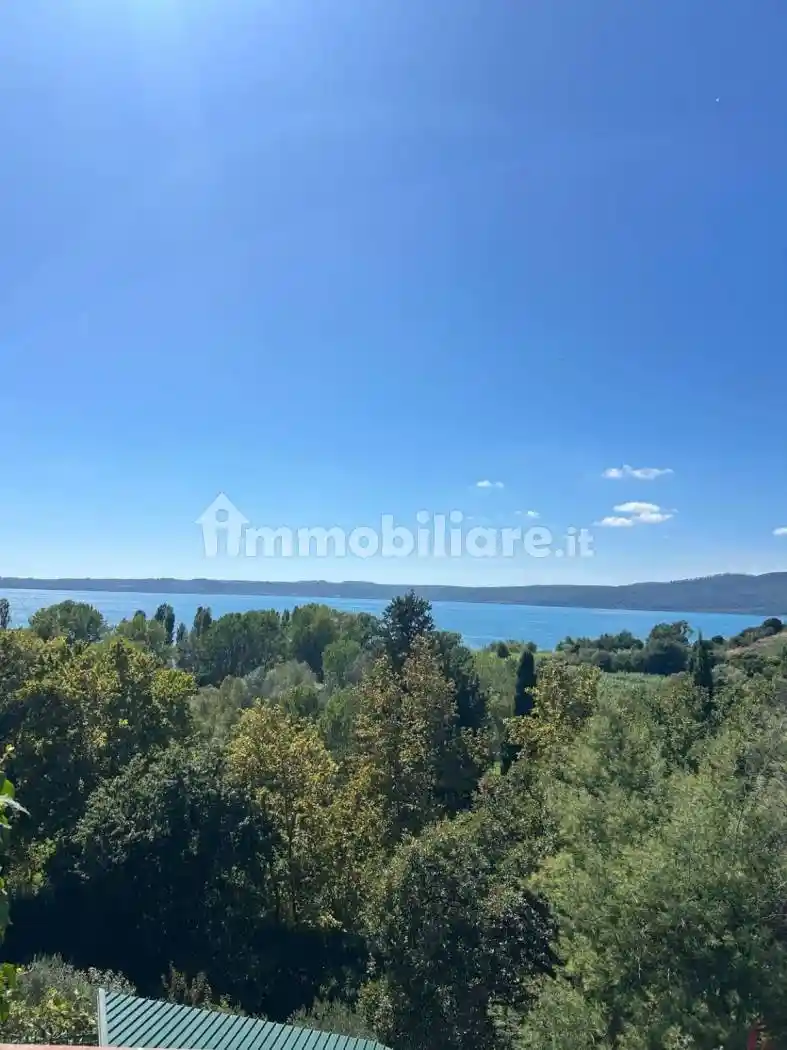 Villetta a schiera in vendita a Trevignano Romano