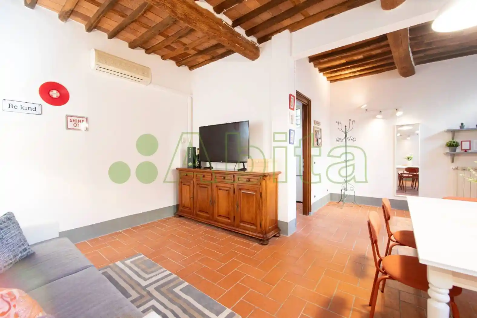 Bilocale via San Leonardo 7, Piazza Anfiteatro - Torre Guinigi, Lucca - foto 5