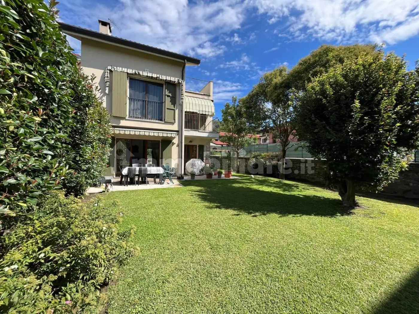 Villetta a schiera in vendita a Barasso