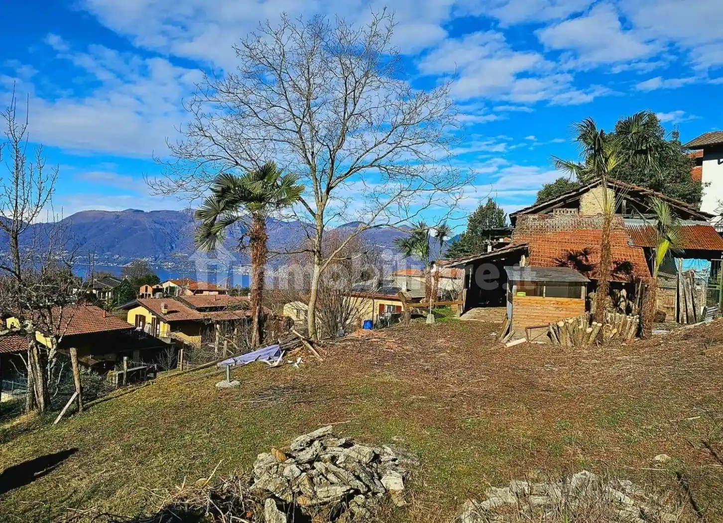 Rustico - Casale in vendita a Luino