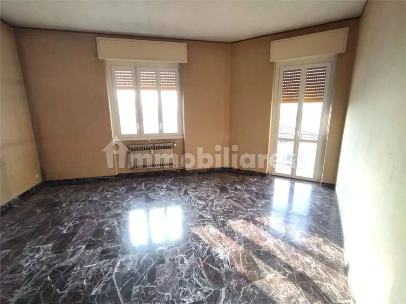 Appartamento in vendita a Villalvernia