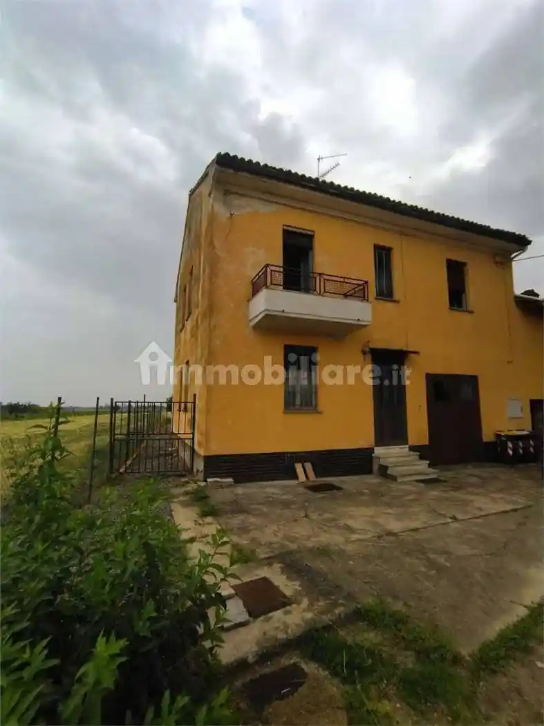Villa in vendita a Viguzzolo