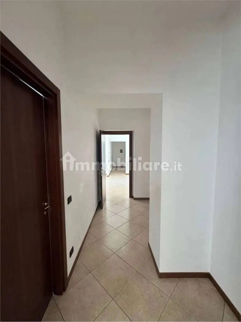 Trilocale 65 m², Centro Storico, Voghera - foto 2