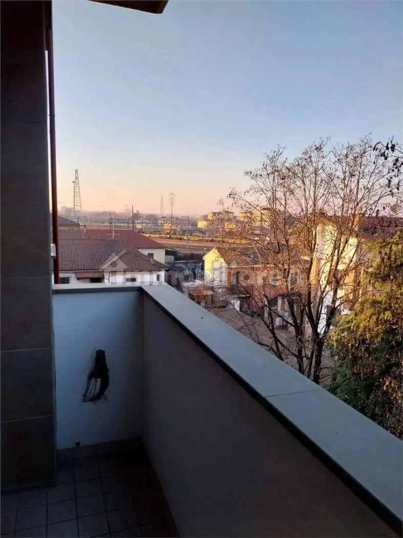 Bilocale buono stato, terzo piano, Centro Storico, Voghera - foto 3