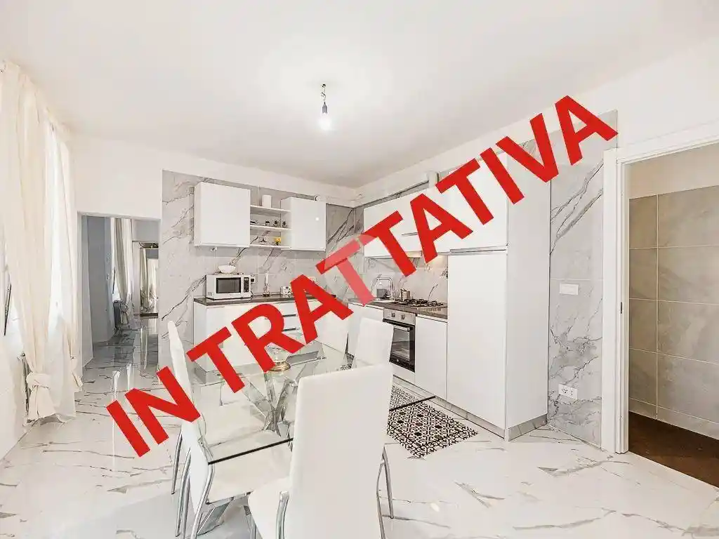 Rustico - Casale in vendita a Villafranca di Verona