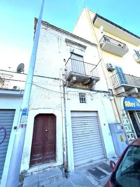 Appartamento in vendita a Modugno