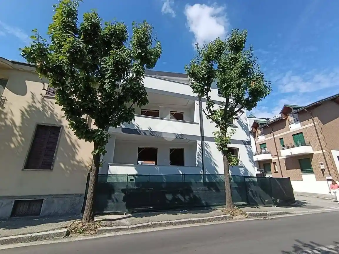 Quadrilocale via San Vitale 1, Santa Valeria, Seregno - foto 2