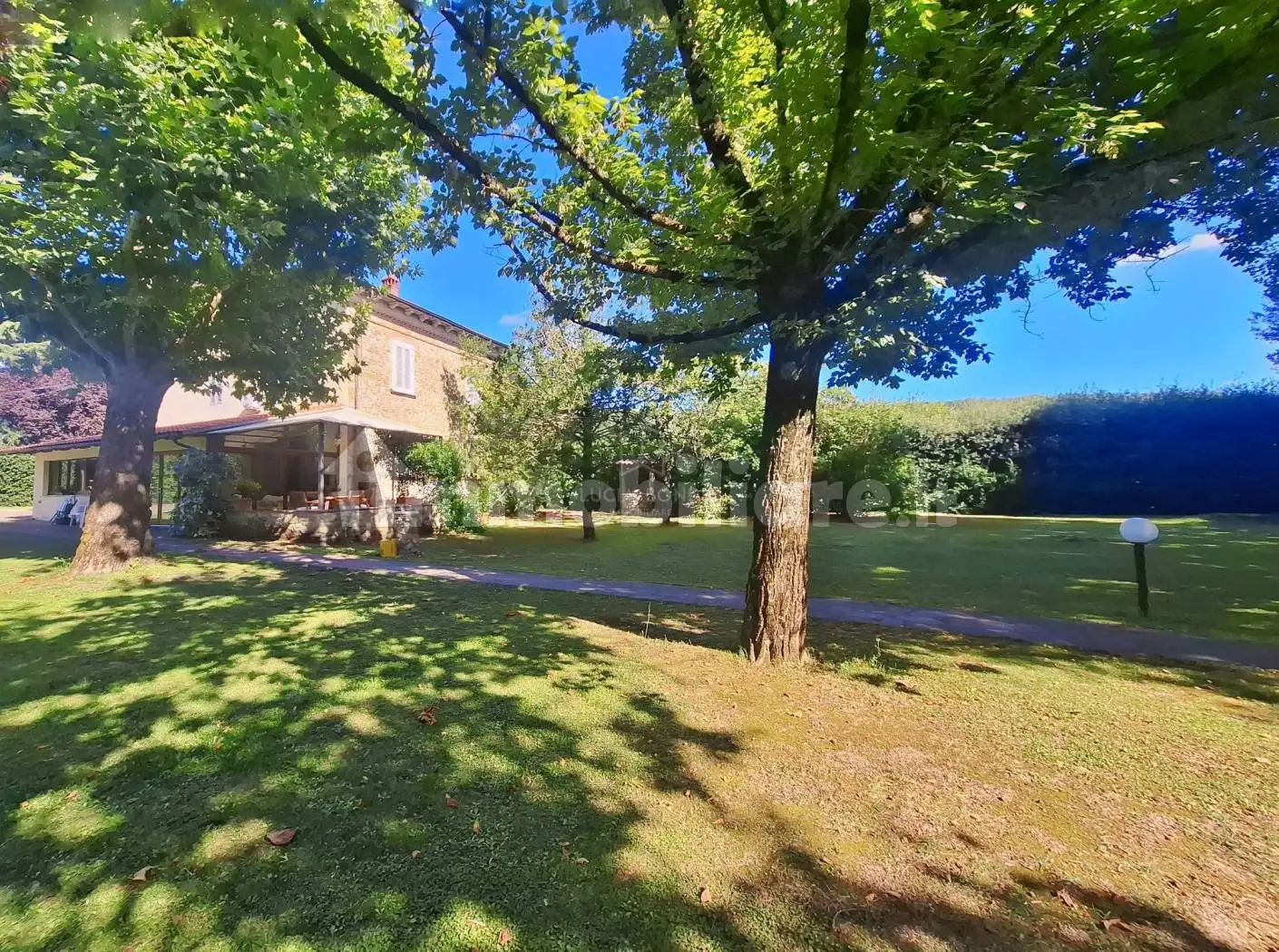 Villa in vendita a Arezzo