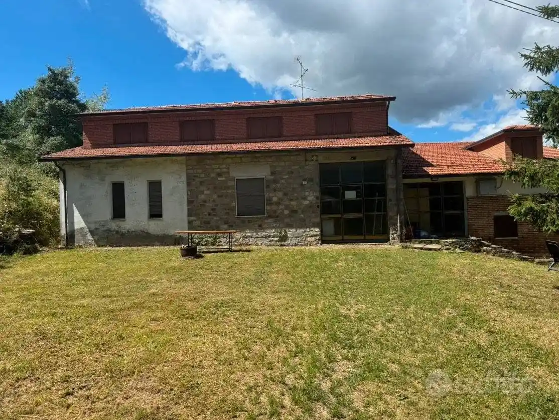 Rustico - Casale in vendita a Villa Minozzo