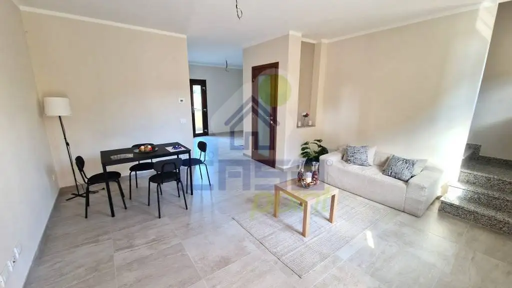 Villetta a schiera in affitto a Cremona