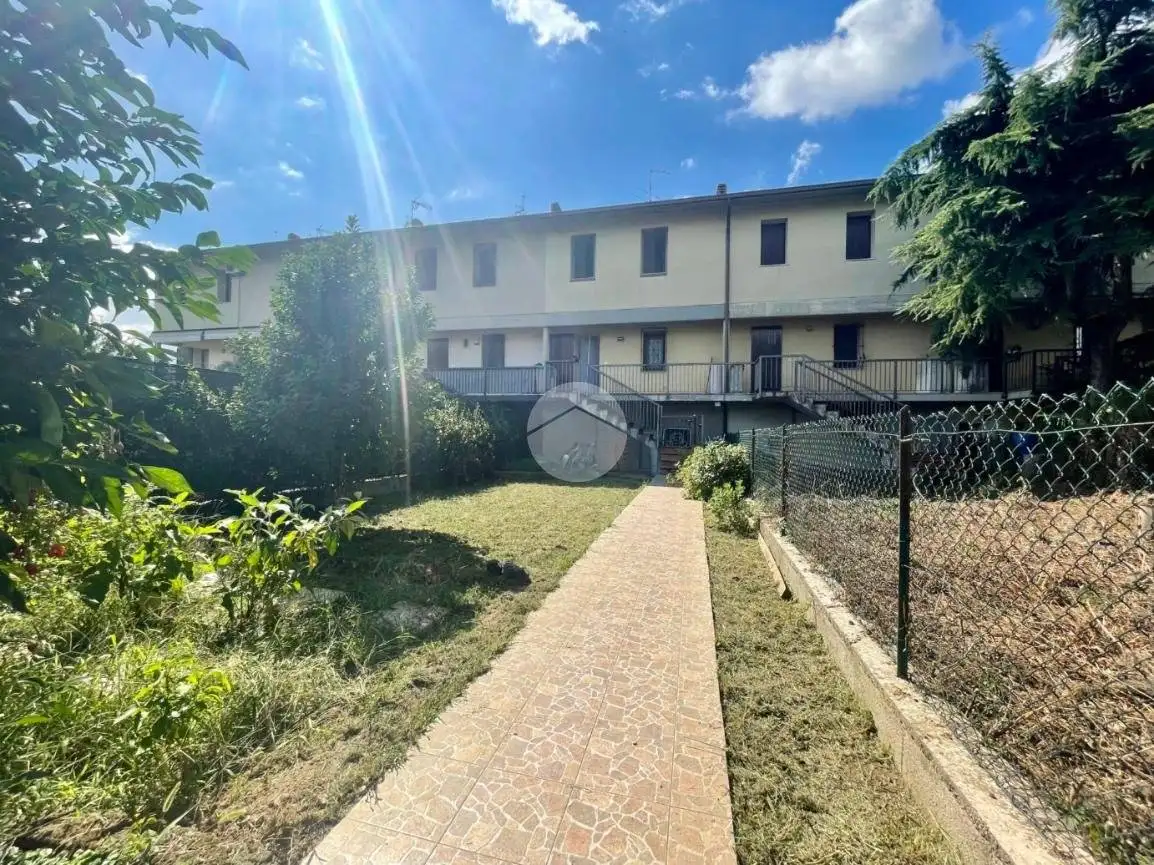 Villetta a schiera in vendita a Villachiara