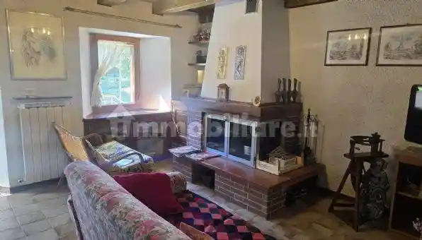 Casa indipendente in vendita a Pievepelago