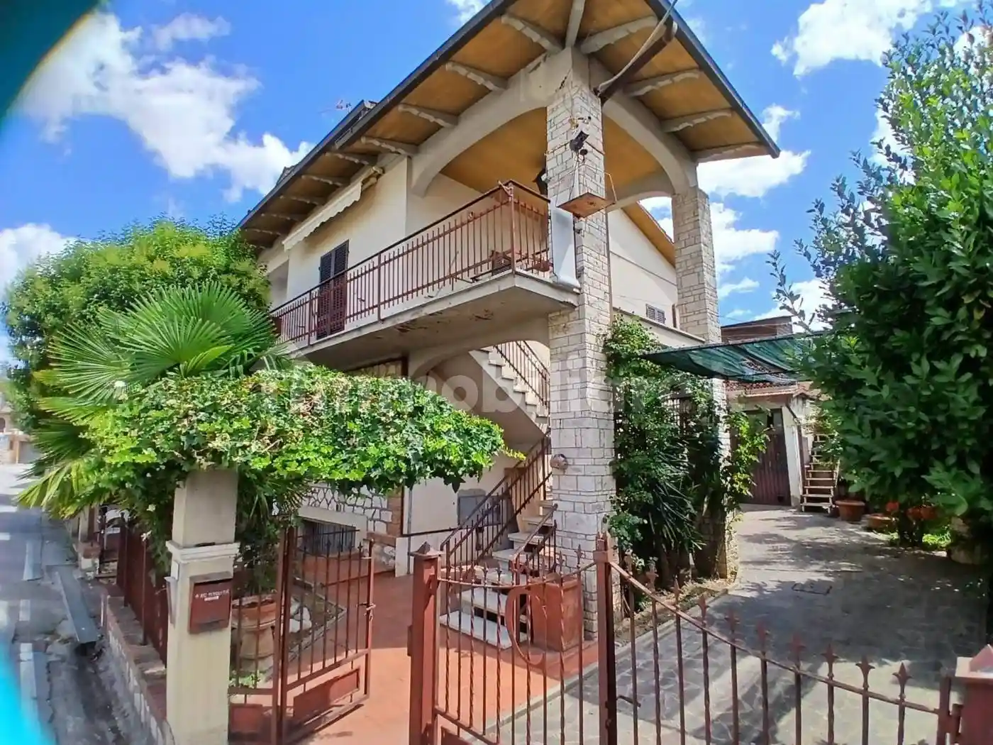 Appartamento in vendita a Sinalunga