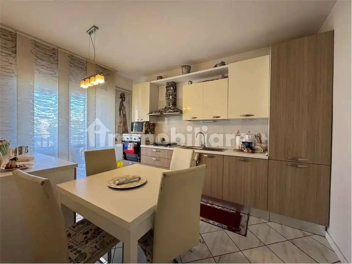 Quadrilocale via lussemburgo, 17, Pallanza Sant'Anna, Verbania - foto 5
