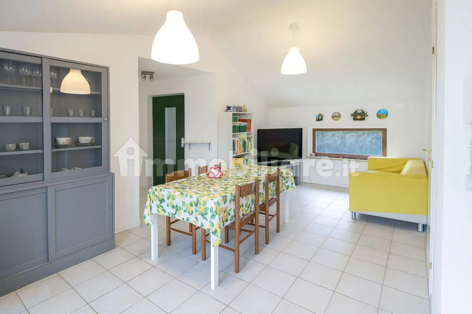 Appartamento in affitto a Jesi