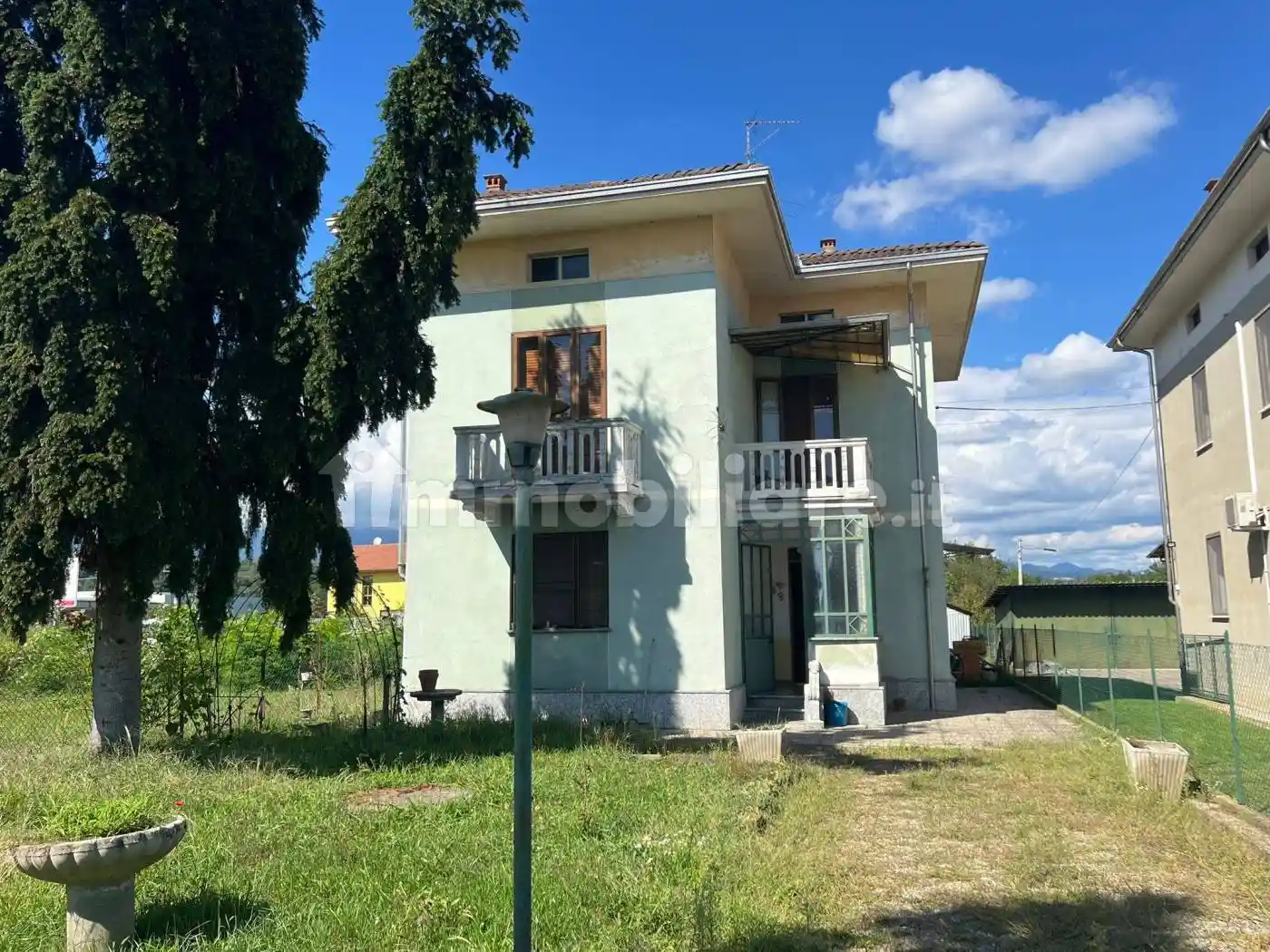 Villa in vendita a Cossato