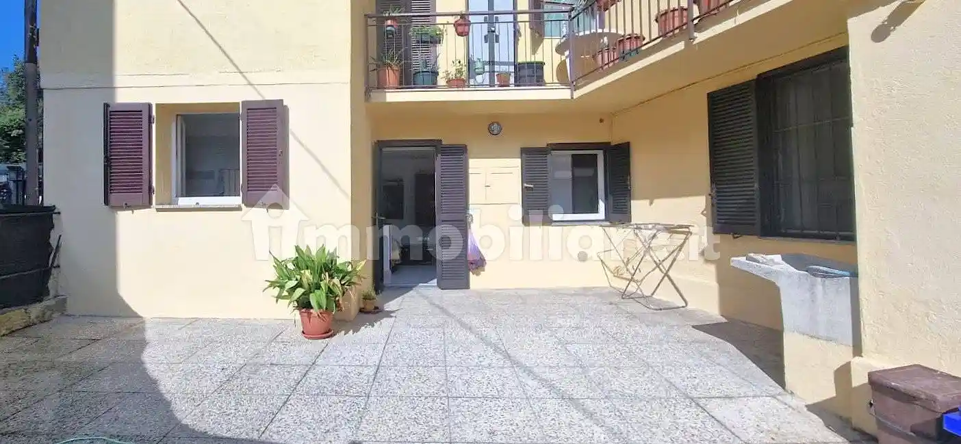 Appartamento in vendita a Castelletto Sopra Ticino