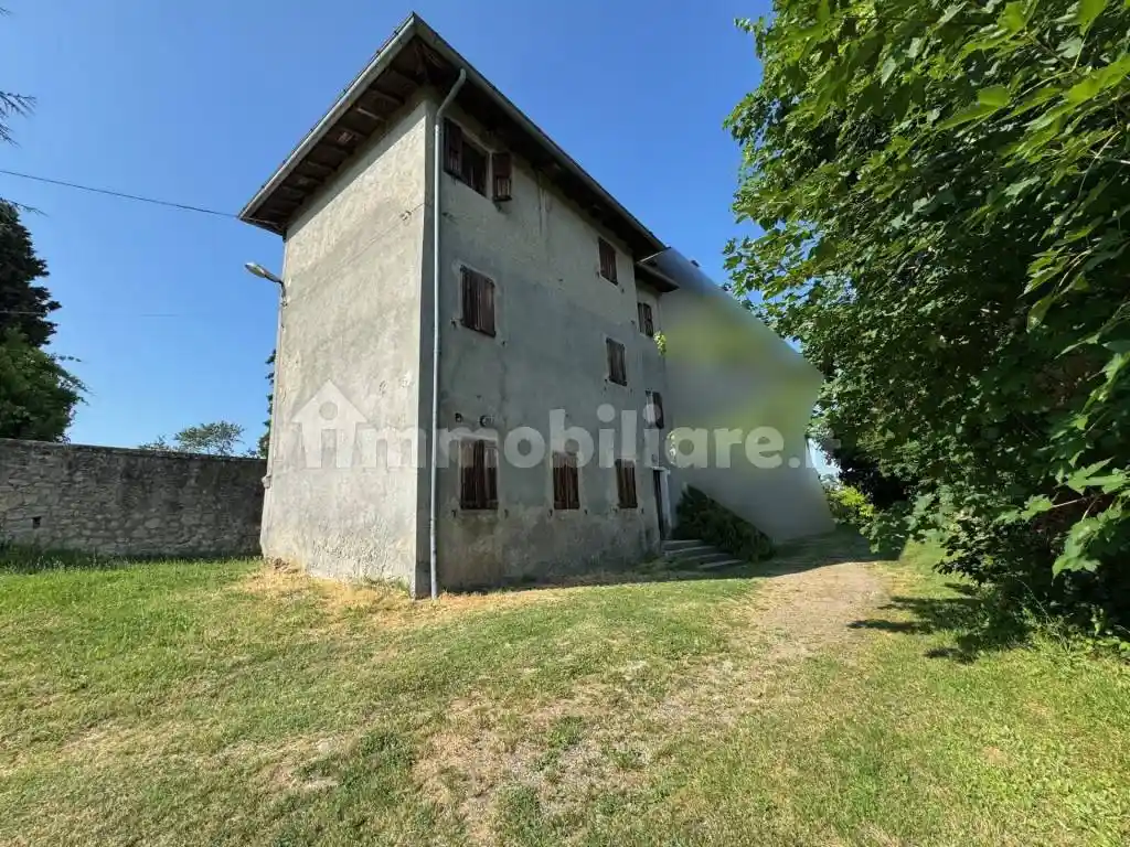 Villa in vendita a Casina