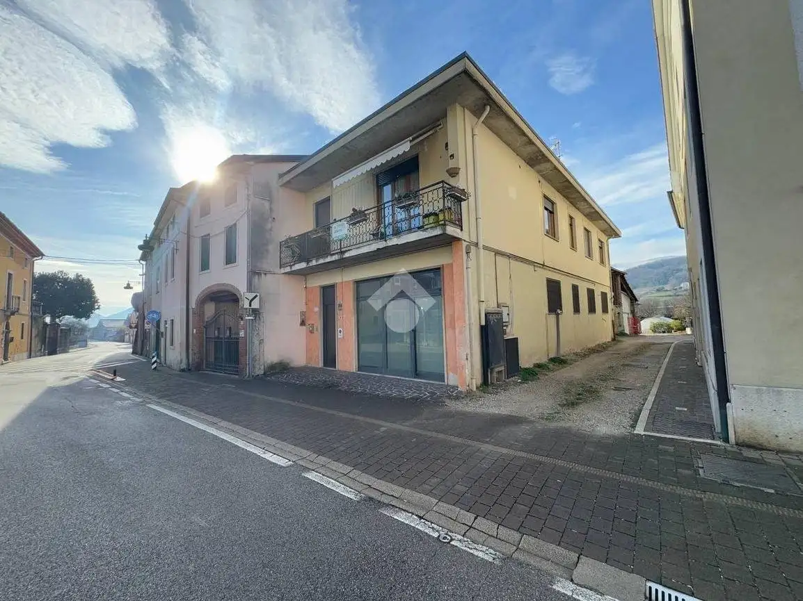 Appartamento in vendita a San Vito di Leguzzano