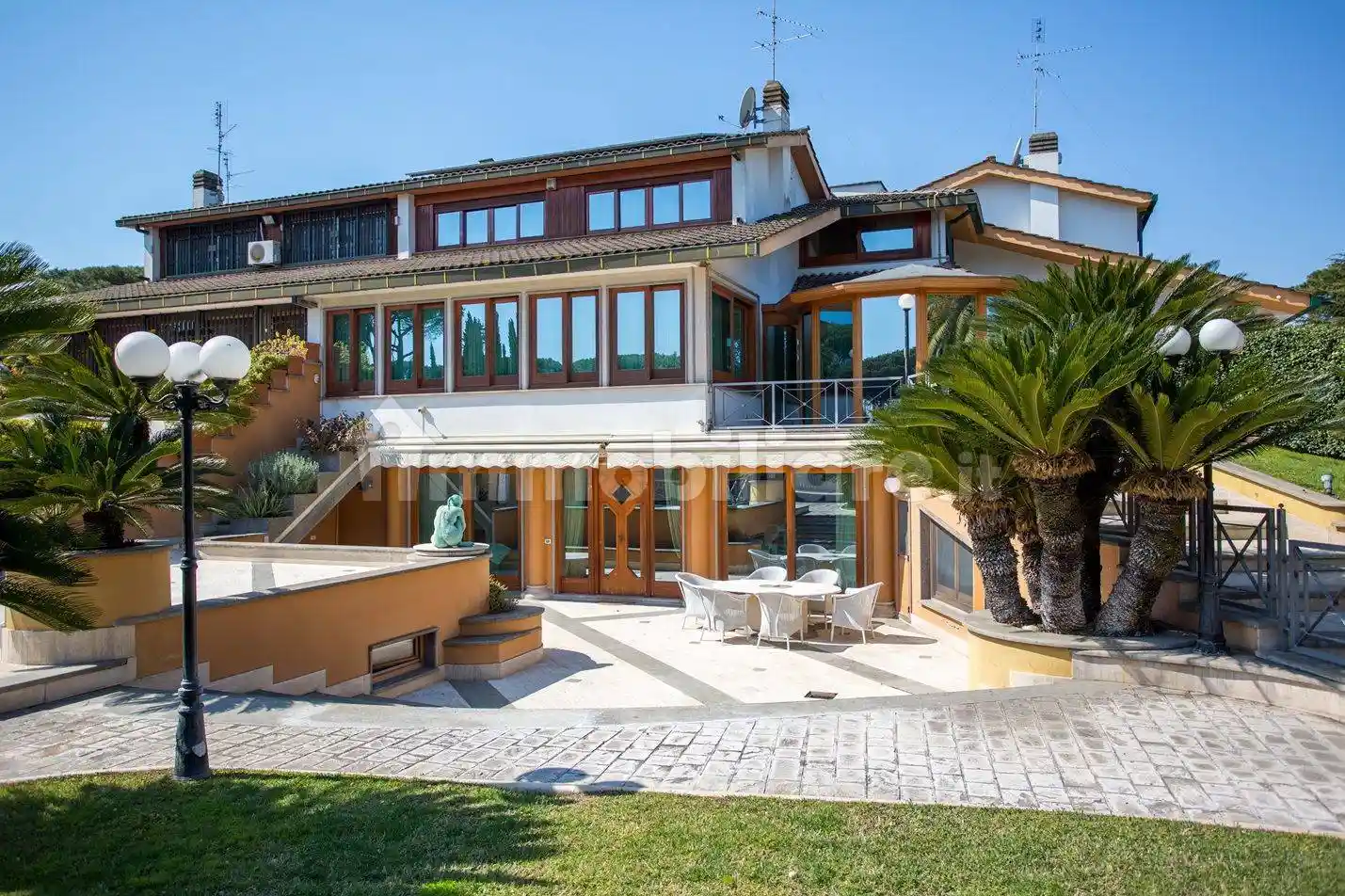 Villa in vendita a Roma