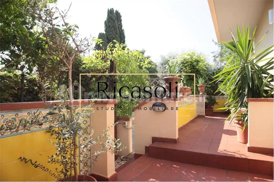 Villetta a schiera in vendita a Livorno