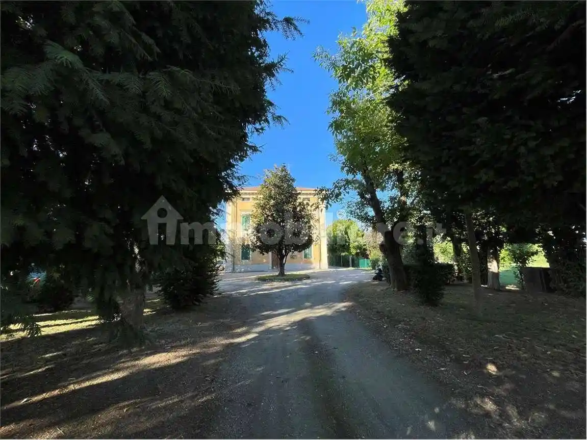 Villa unifamiliare 500 m², Madonnina - Tre Olmi, Modena - foto 2
