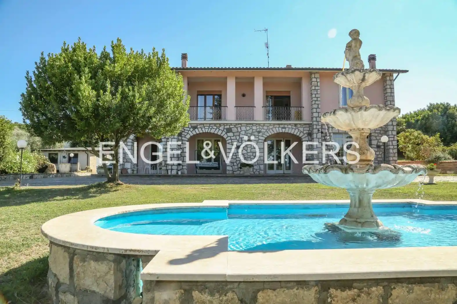 Villa in vendita a Capodimonte