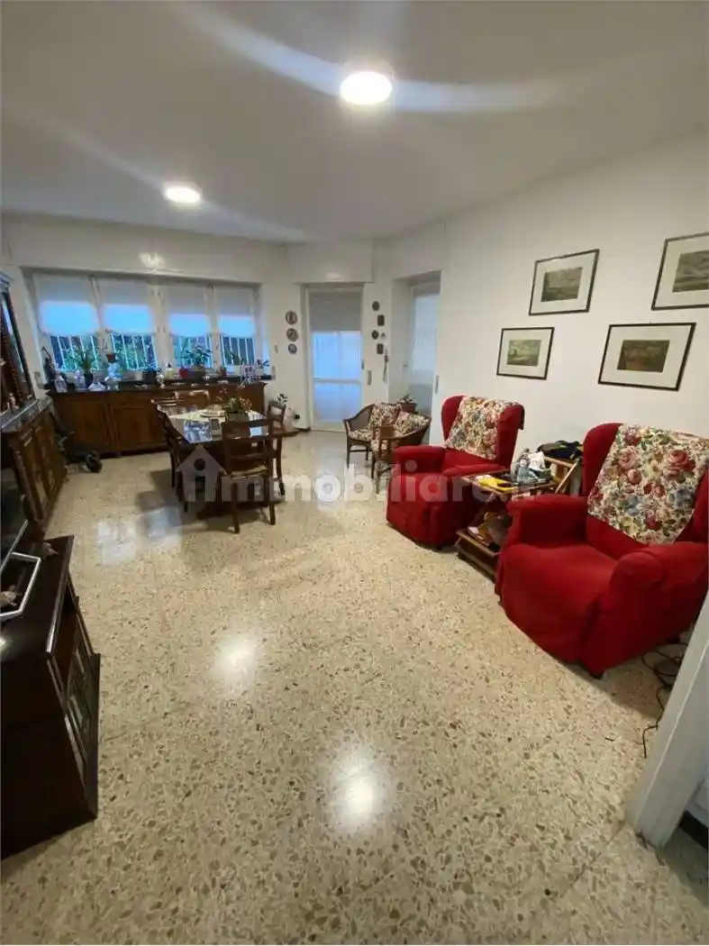 Appartamento in vendita a Sesto Calende