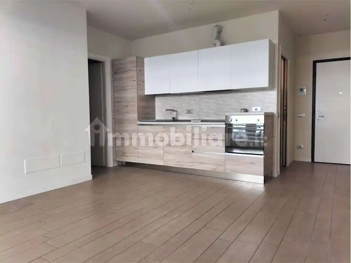 Trilocale via Fratelli Rota, 14, Longuelo, Bergamo - foto 5