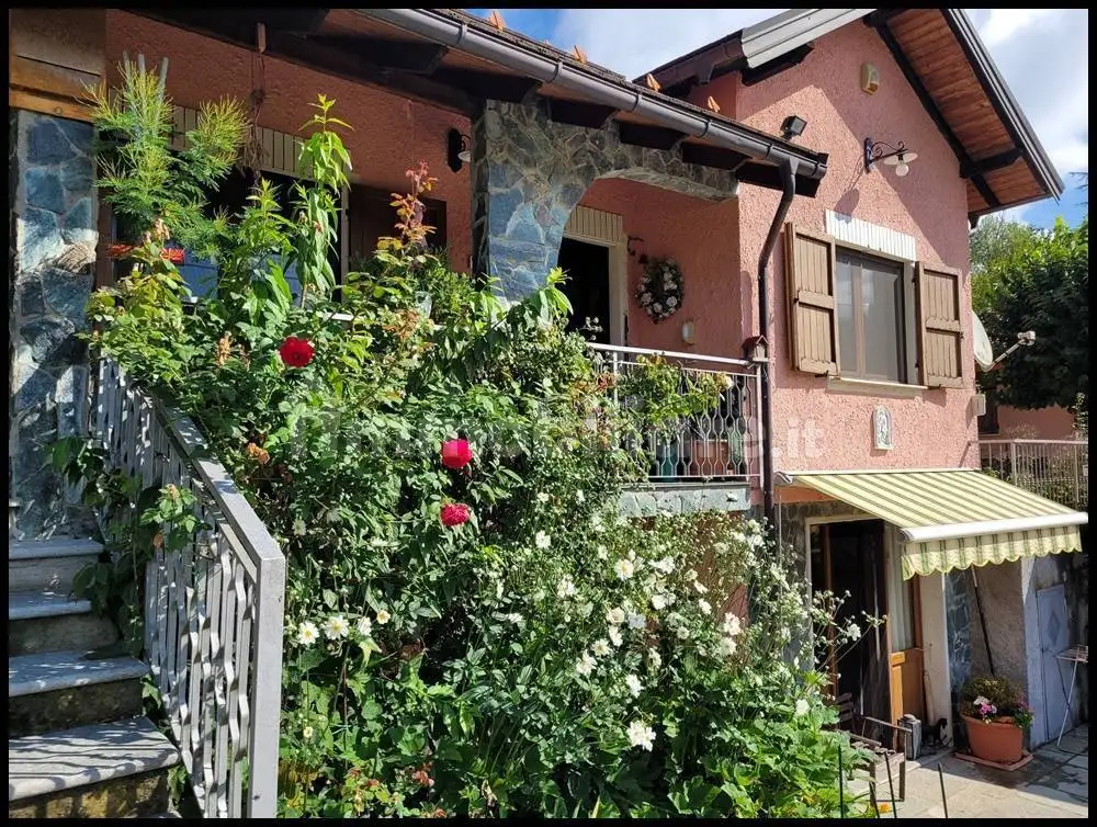 Villa in vendita a Sassello