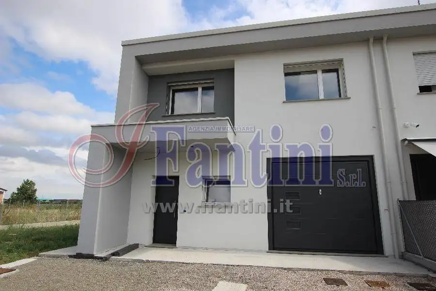 Villa in vendita a Sala Bolognese