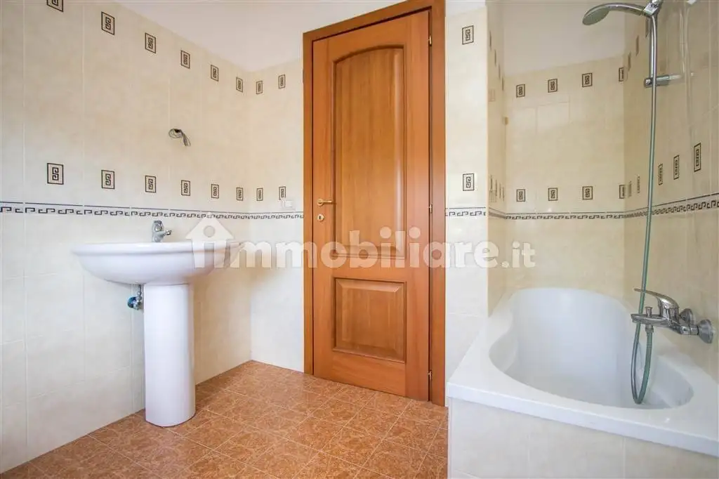 Trilocale via dei Sanniti, 03042 Atina Inferiore Italia, Atina Inferiore, Atina - foto 4