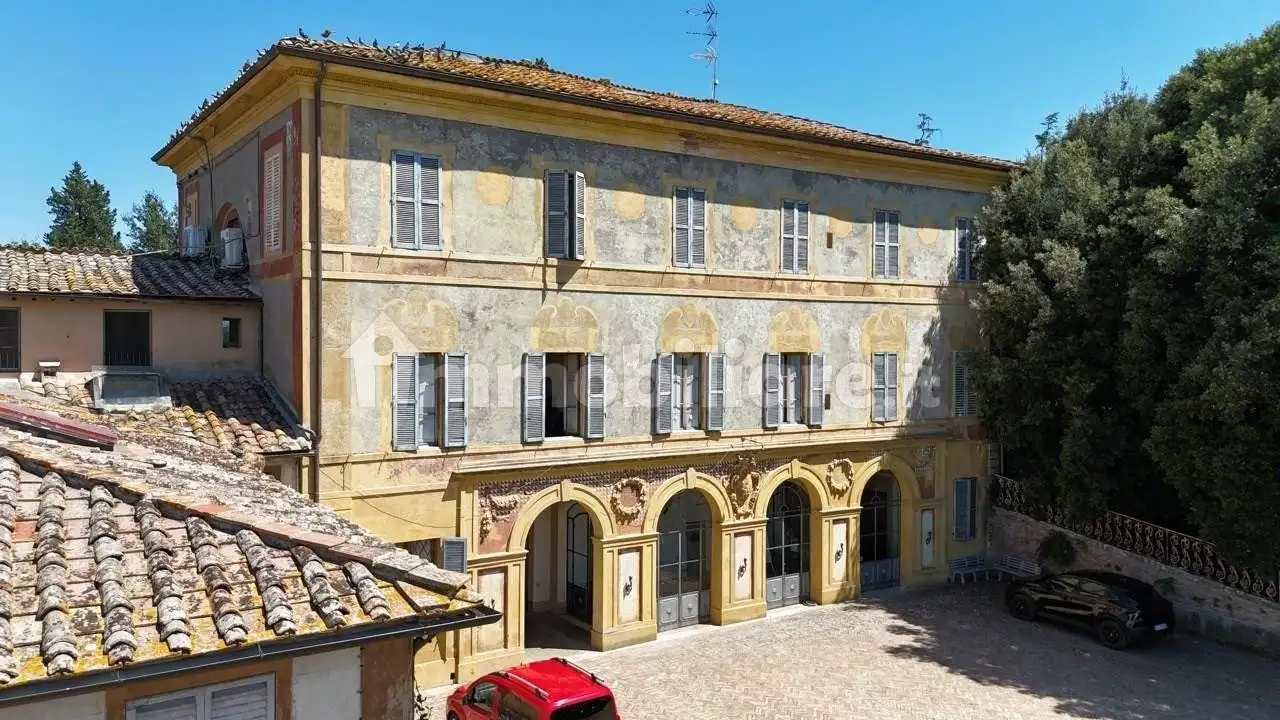 Villa in vendita a Siena