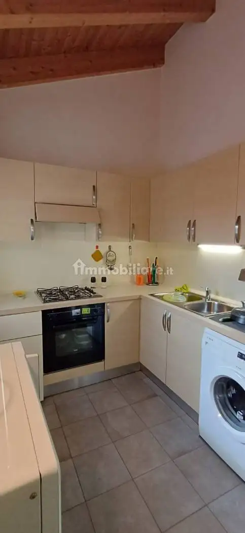 Trilocale via Cesare Battisti 25, Basiliano Vissandone, Basiliano - foto 2