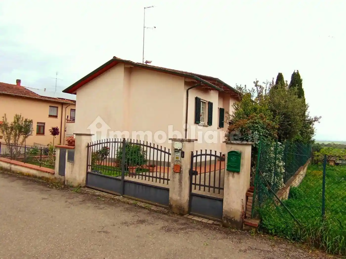 Casa indipendente in vendita a Foiano della Chiana