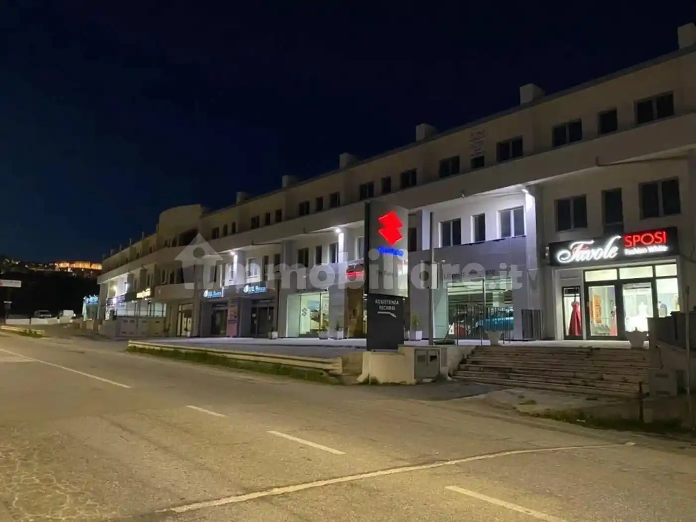 Palazzo - Edificio in Vendita - foto 2