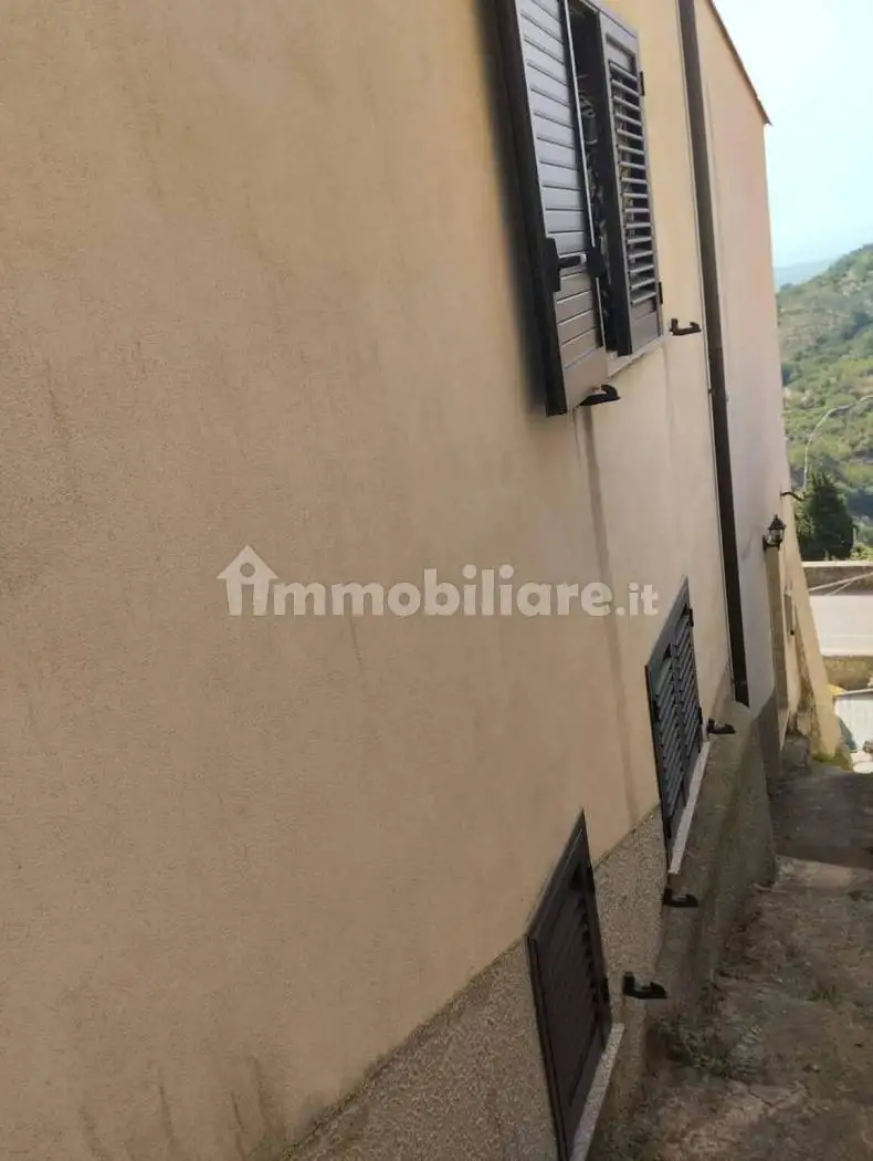Villa unifamiliare via Cofano, 3, Canolo Nuova, Canolo - foto 2