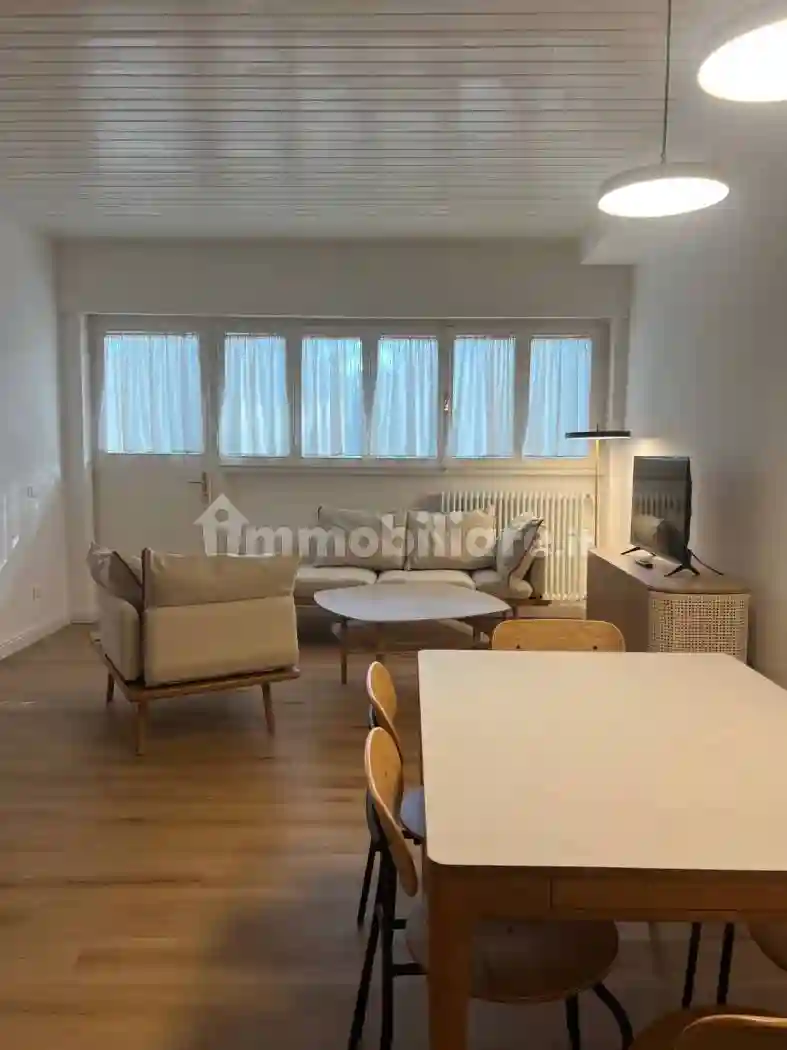 Quadrilocale via Giuseppe Mazzini 210, Vittoria Apuana, Forte dei Marmi - foto 4