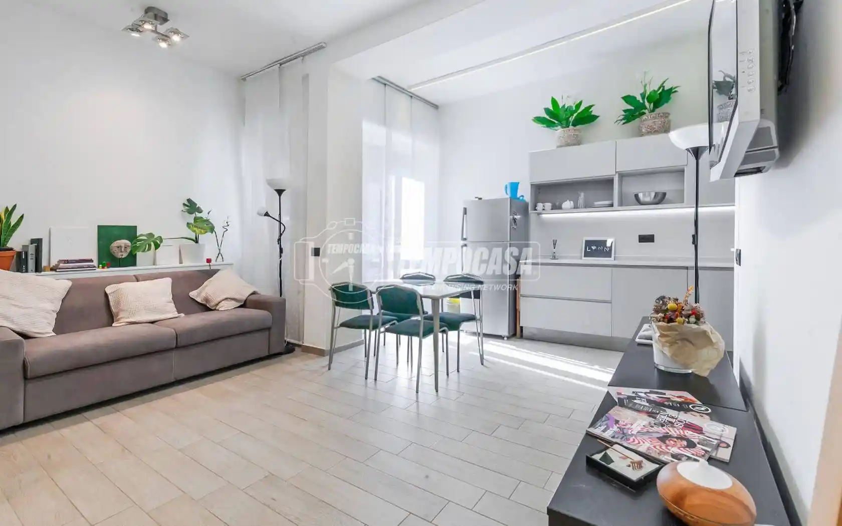 Bilocale via Valparaiso 10, Solari, Milano - foto 2