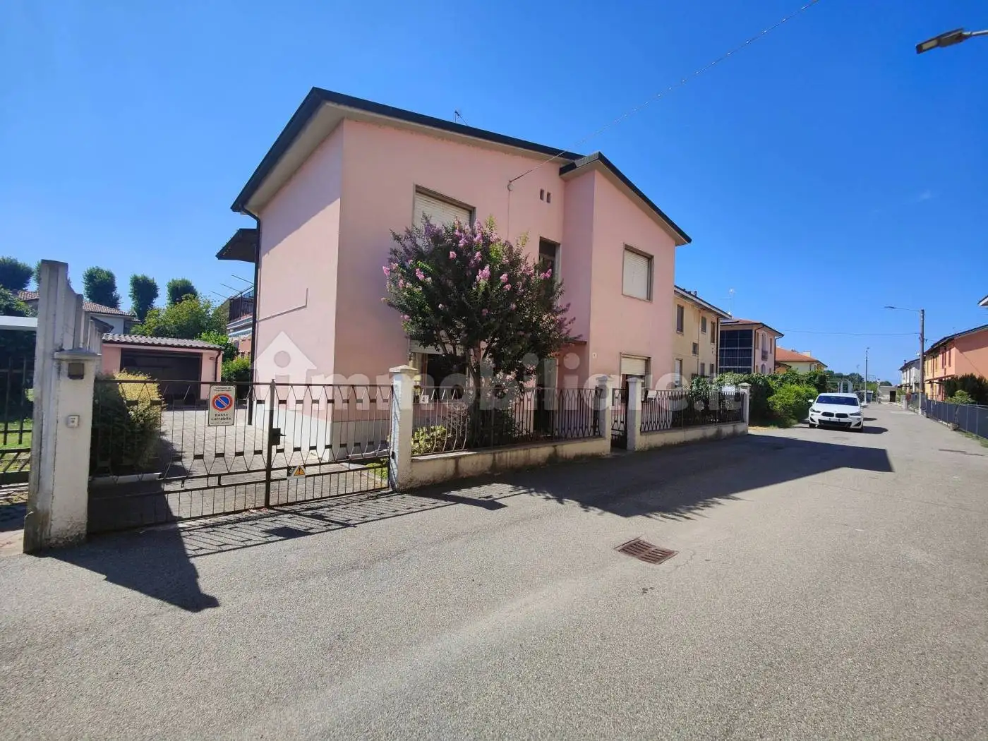 Villa in vendita a Guardamiglio